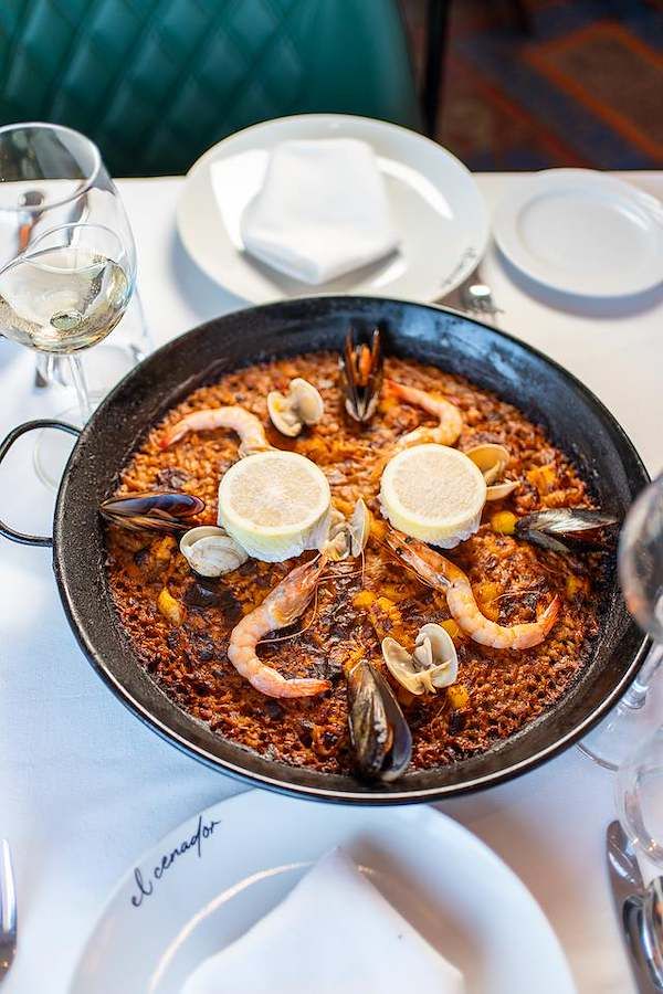 Paella aux fruits de mer